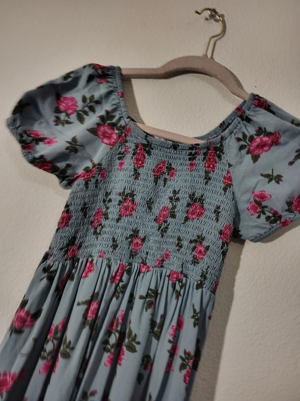 The Children's Place Blue Floral Smocked Puff-Sleeve Dress with Pink Roses